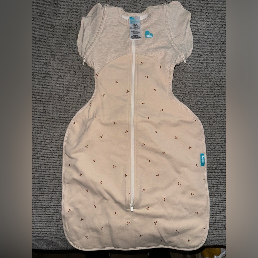 BRAND NEW Love to dream swaddle up transition bag size Medium 1.5 TOG